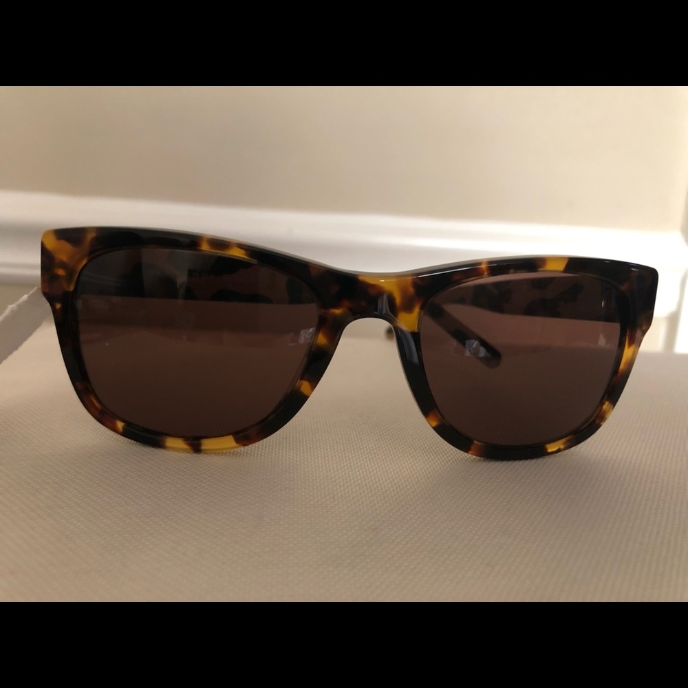 NWT Burberry sunglasses bought at Nordstrom
